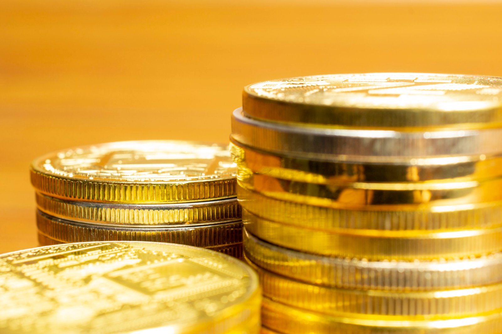 How to Invest in Gold and Precious Metals